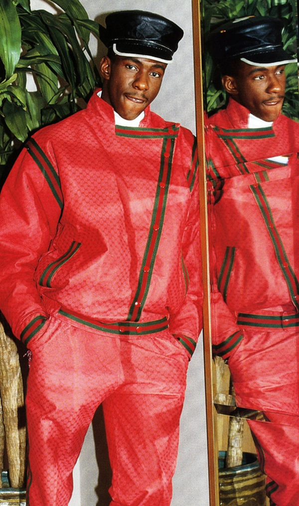 Bobby Brown en cuir Gucci customisé par Dapper Dan
