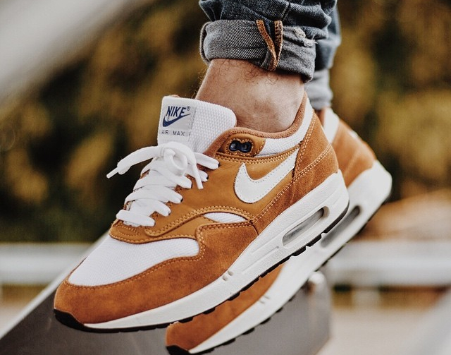 2003 - Atmos Tokyo x Nike Air Max 1 Curry - @snkrhds_fribourg