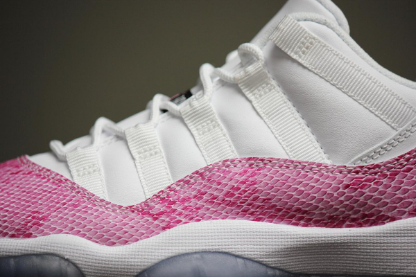 Air Jordan 11 Low Pink Snakeskin