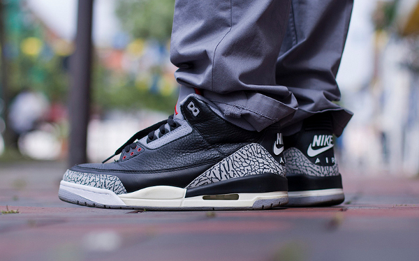 jordan 3 black cement 2001