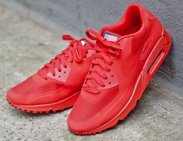 Faut il acheter les Nike Air Max 90 Hyperfuse USA Independence Day