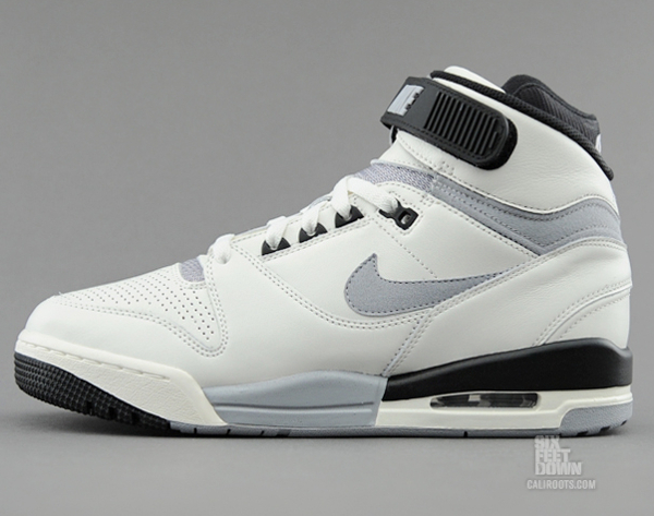 Nike Air Revolution Vintage QS