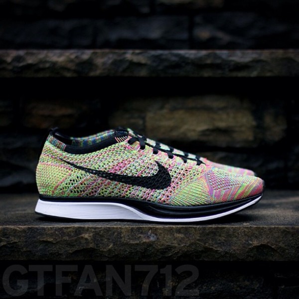 nike-flyknit-racer-multicolor-1