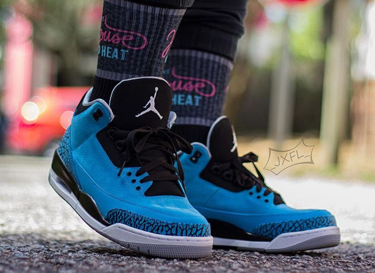 jordan 3 powder blue on feet