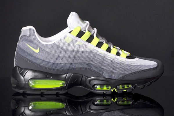 Nike Air Max 95 OG Neon Tape