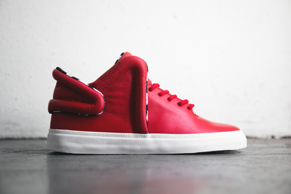 Supra Falcon Red Star