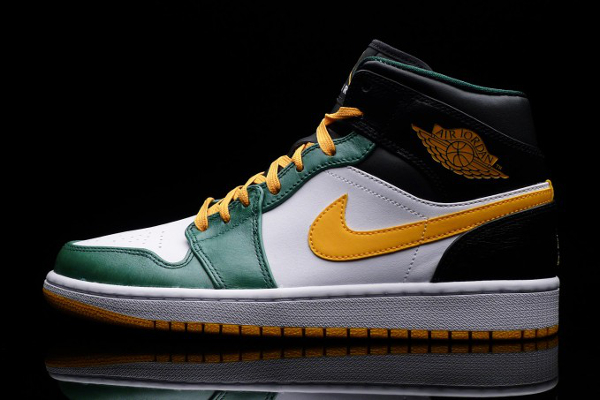 Air Jordan 1 Mid Sonics