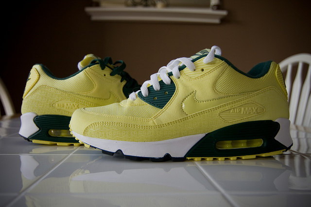 air max 90 powerwall