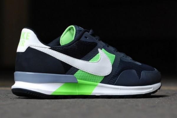 nike-air-pegasus-black-flash-lime-2