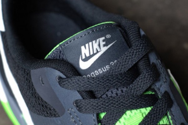 nike-air-pegasus-black-flash-lime-5