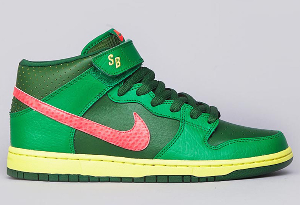 nike dunk lucky