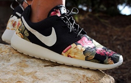 nike roshe run floral femme 2017