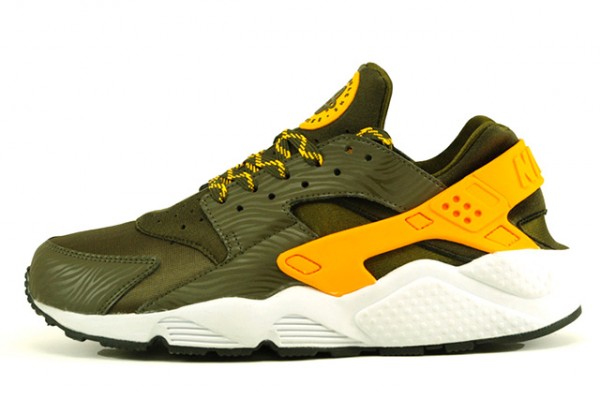 NIKE-AIR-HUARACHE-LASER-ORANGE-ZEBRA-5