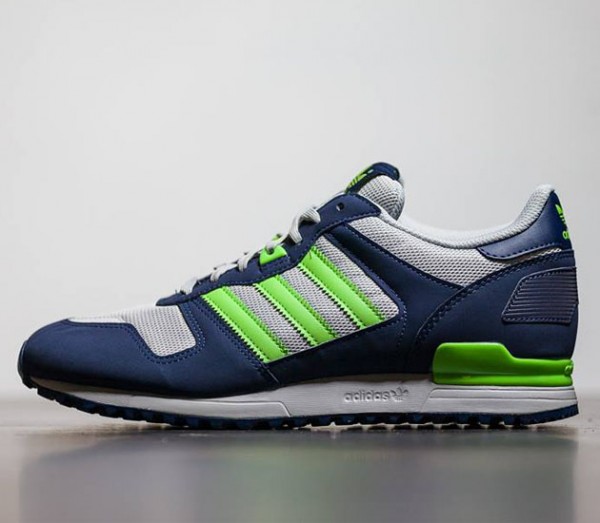 adidas-Originals-ZX-700-Onix-Green