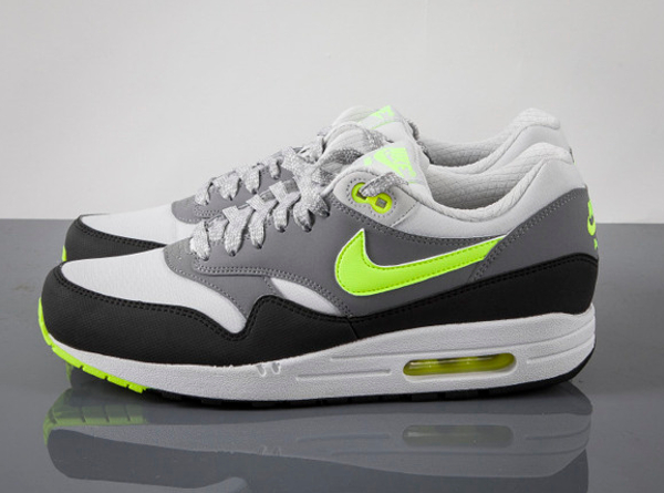 Nike Air Max 1 Essential Dusty Grey