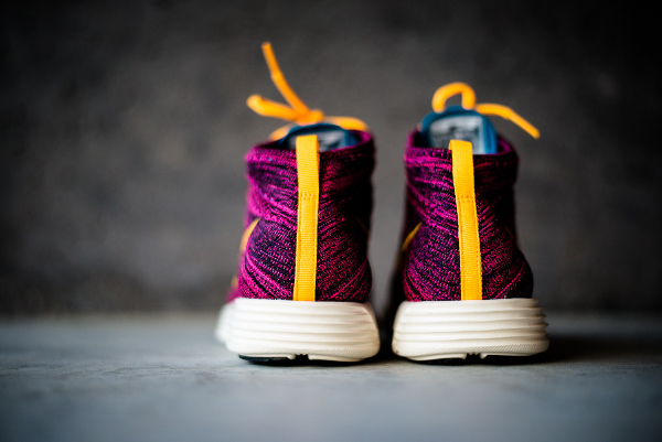Nike Lunar Flyknit Chukka Grand Purple Laser Orange