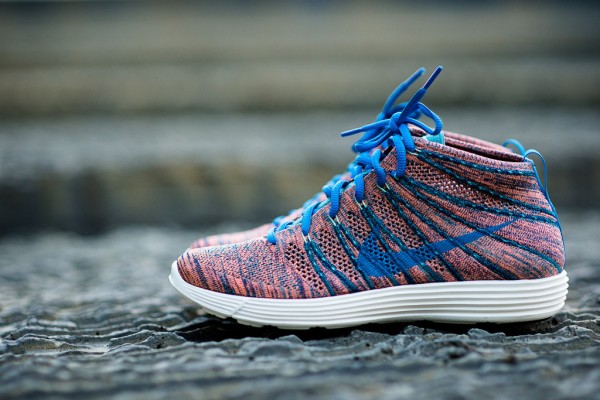 nike-lunar-flyknit-chukka-photo-blue