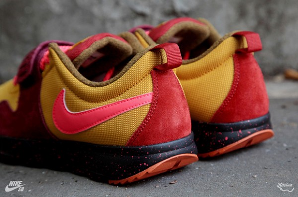 nike-trainerendor-sulfur-vivid-atomic-red-2