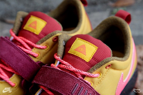 nike-trainerendor-sulfur-vivid-atomic-red-6