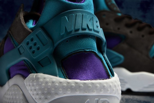 SIZE-NIKE-AIR-MAX-93-AIR-HUARACHE-DOUBLE-PACK-3