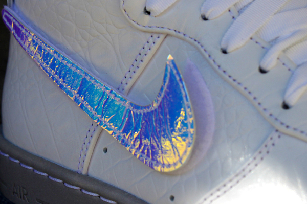 nike-air-force-1-high-downtown-hologram-space-4