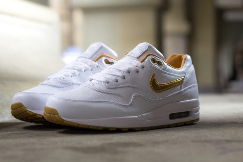 nike airmax weiss gold