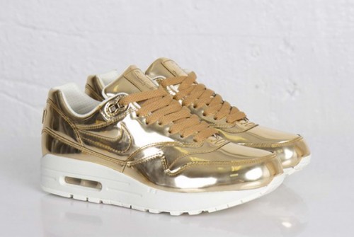 nike air max one gold