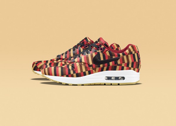 nike-air-max-1-roundel-by-london
