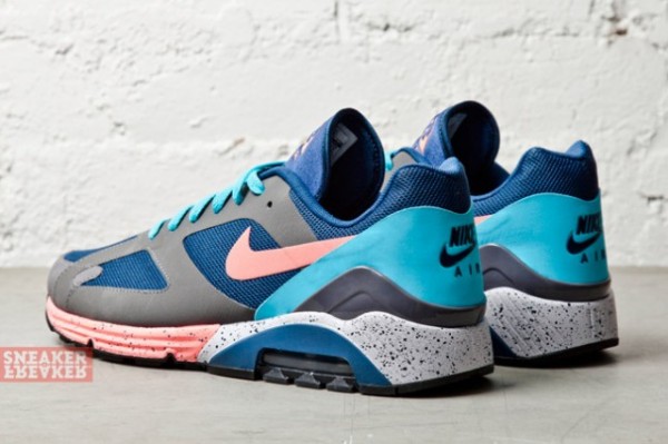 nike-air-max-terra-180-brave-blue--atomic-pink-2