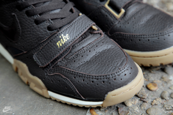 nike-air-trainer-1-mid-brogue-3