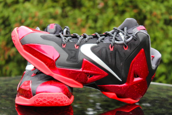 nike-lebron-11-away-10