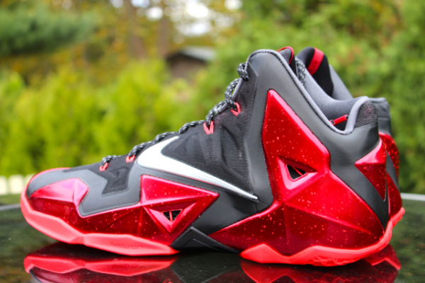 nike-lebron-11-away-2