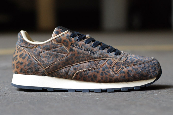 reebok leopard gris