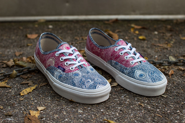 vans liberty peacock