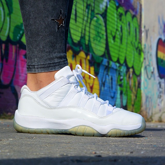 Jordan 11 light zen grey shop
