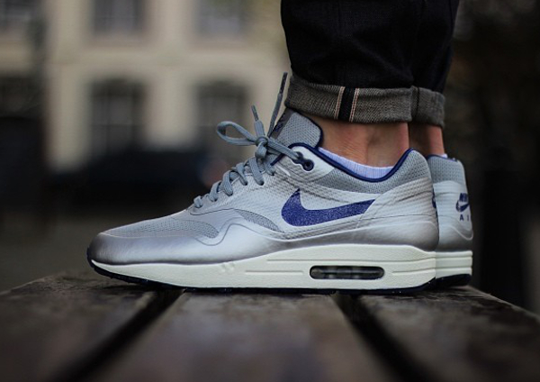 Nike Air Max 1 Hyperfuse Night Track