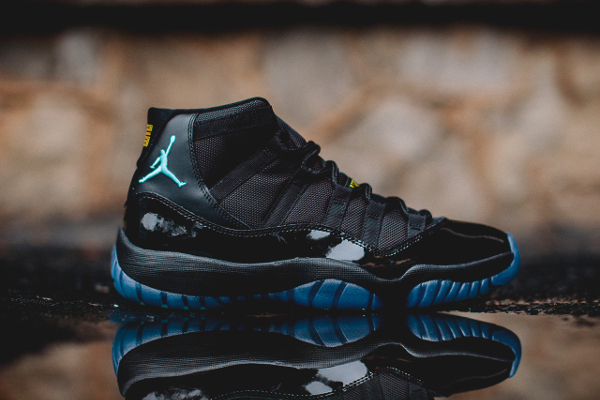 Air jordan best sale 11 noir bleu