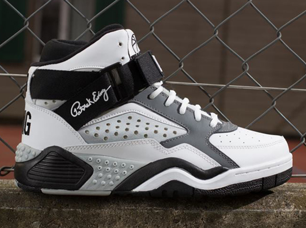 Ewing 33 Hi Focus Black/White