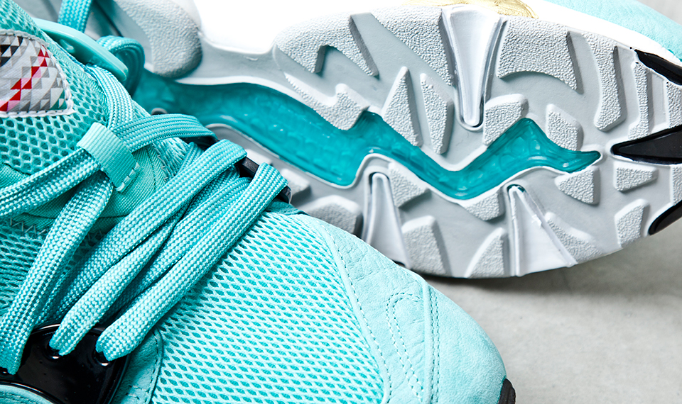 puma blaze of glory shark bait