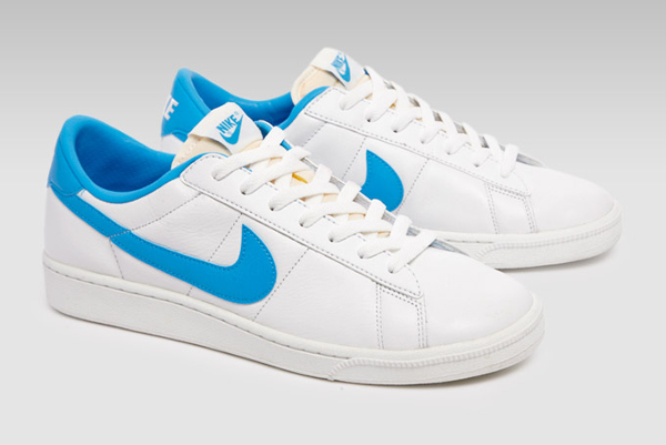 nike wimbledon sneakers