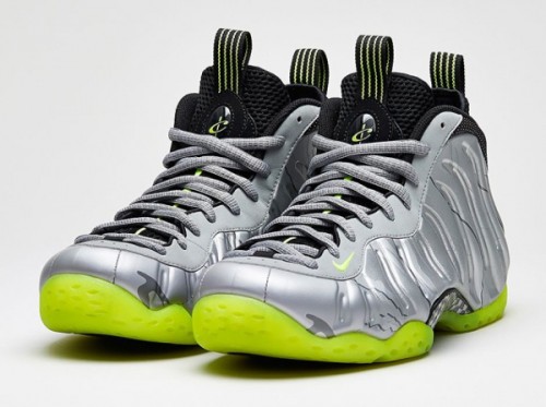 nike foamposite femme argent