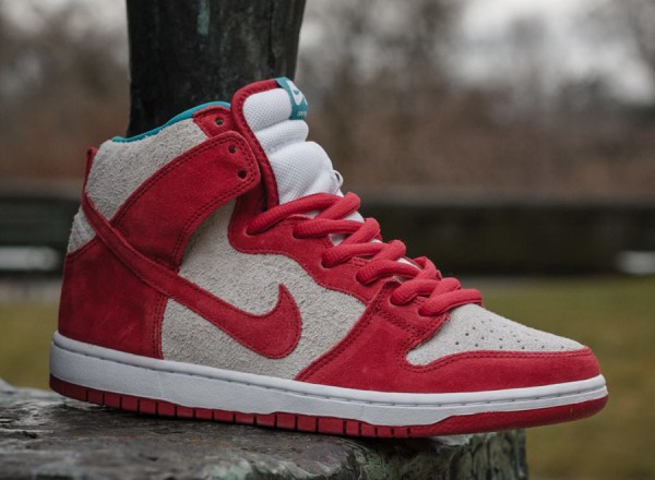 Nike Dunk High Pro SB Gym RedWhite (2)