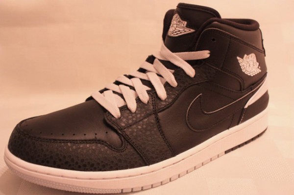 air-jordan-1-retro-86