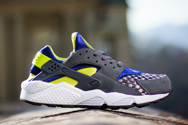 Nike Air Huarache Venom Green (2)