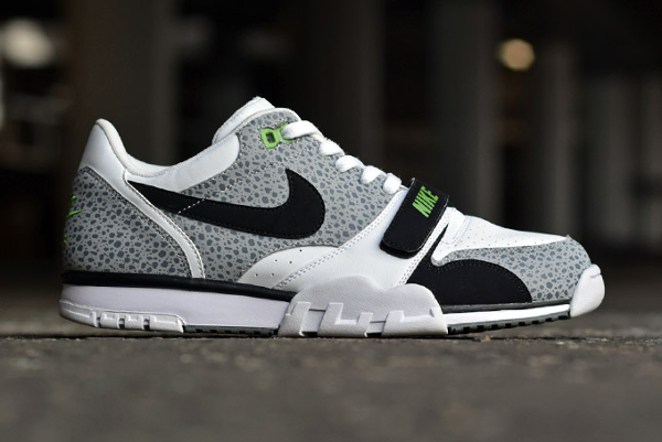 Nike Air Trainer 1 Low ST : où les acheter ?