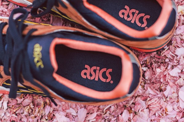 Asics Gel Lyte V x Ubiq Midnight Bloom (1)