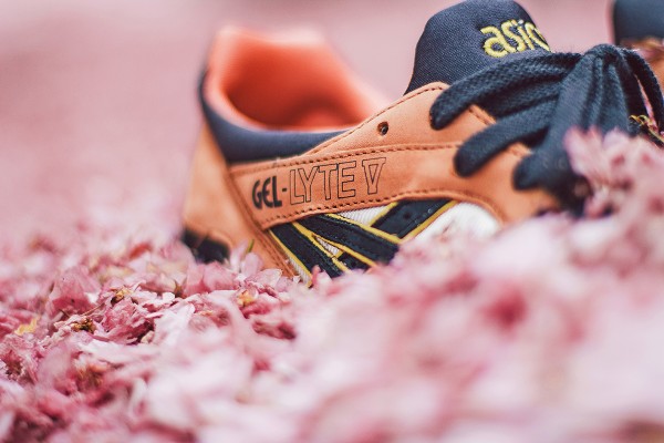 Asics Gel Lyte V x Ubiq Midnight Bloom (10)