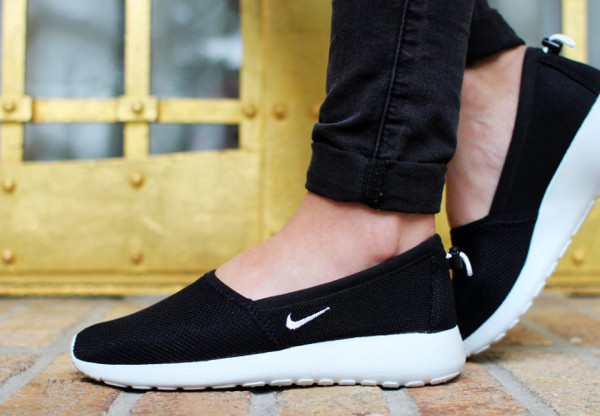 nike roshe slip on