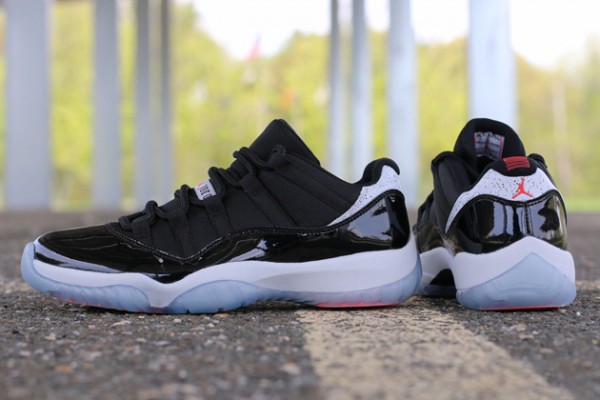 Jordan 11 Low Infrared 23