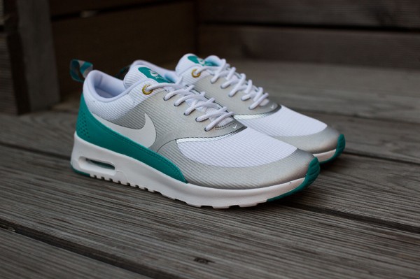 Nike Air Max Thea Metallic Silver White Tribe Green  (9)